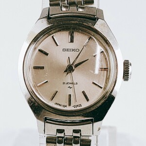 SEIKO セイコー 腕時計 クウォーツ 1104-0090 時計 ヴィンテージ 2針 銀文字盤 シルバー基調 アクセ アクセサリー アンティーク レトロ