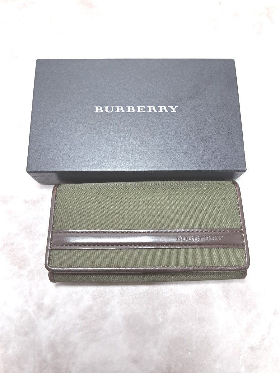 新品未使用品・箱付き BURBERRY 4連 キーケース-