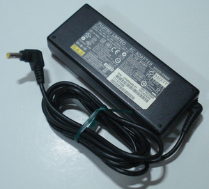 FUJITSU　FMV-AC325A　19V4.22A　■yh2834