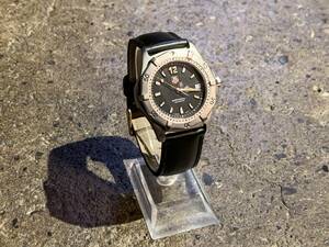 TAG HEUER WK1110 professional 200M クォーツ 腕時計 ベルト交換 タグホイヤー