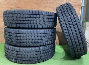 205/75R16 (113/111N LT) TOYO DELVEX M935【3本/2020年 1本/2021年】タイヤ4本！