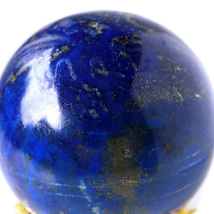 ラピスラズリ 丸玉 直径約40mm AAA 台付き アフガニスタン産 ナチュラル 天然無染色 天然石 青金石 置物 スフィア 1点もの lapis lazuli_画像5