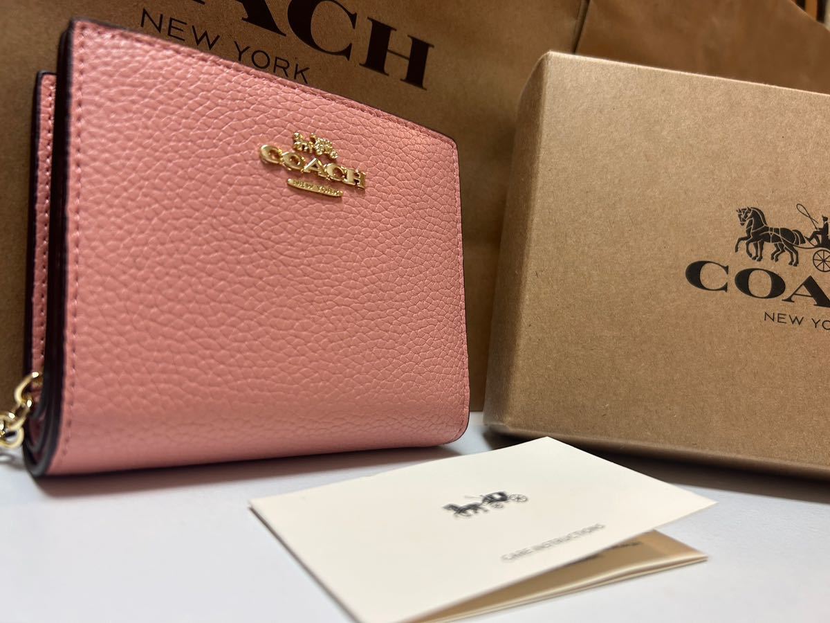 ⭐COACH⭐コーチ⭐新品 折財布 花柄 茶ブラウン Cシグネチャー-