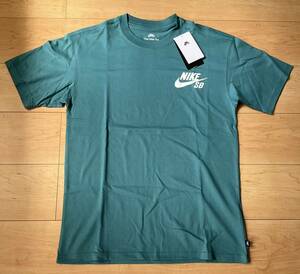 新品 Sサイズ Nike SB Tシャツ グリーン