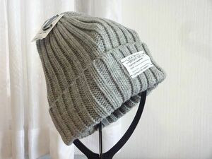 ∵ G.U. ∵ジーユー　レディース・メンズ　灰色帽子　編み込みニット帽　サイズ５６cm〜５９cm　キャップ　帽子