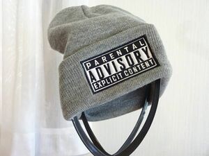 ■ ADVISORY ■韓国製　レディース・メンズ　灰色帽子　ニット帽　サイズ５７cm〜５９cm　キャップ　帽子