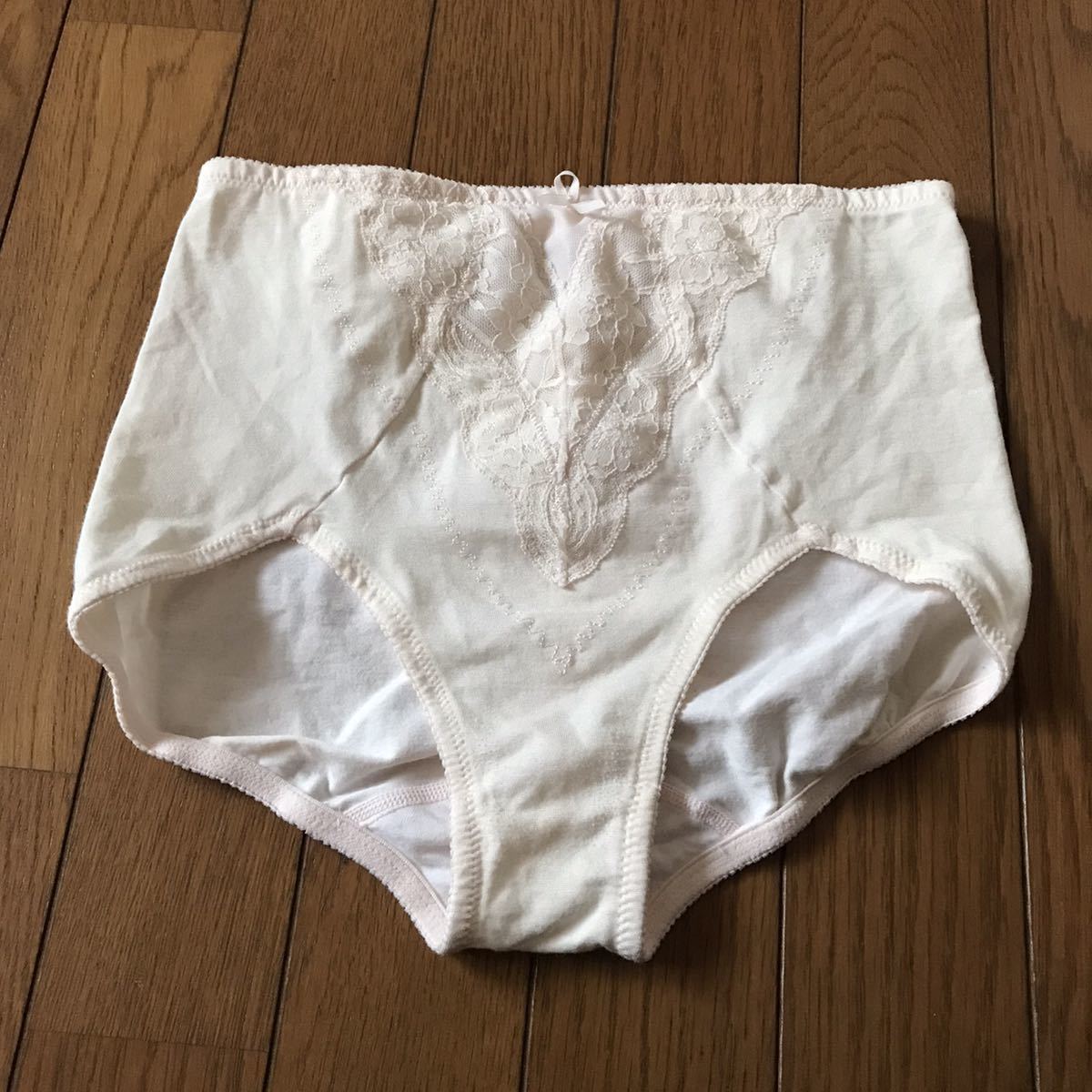 ヤフオク! -「ガードル (レトロ)」(Lサイズ) (ガードル)の落札相場