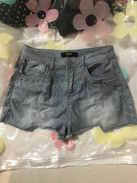 （中古）レディース ショートパンツ 夏 ジーンズ ズボン ホットパンツ 短パン S キラキラ