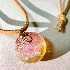 【お値下げ】ハンドメイド レジン キラキラ ネックレス*¨*.