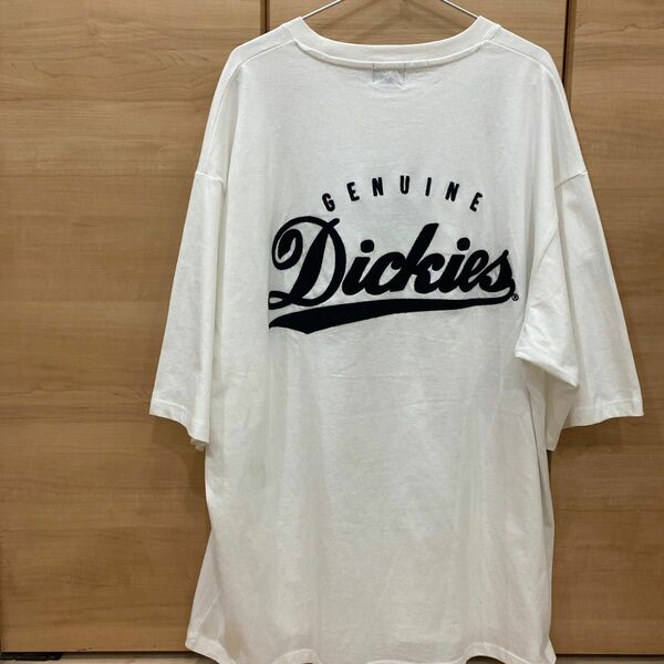 大きいサイズメンズ　4L ディッキーズ　Tシャツ Dickies 刺繍ロゴ　黒