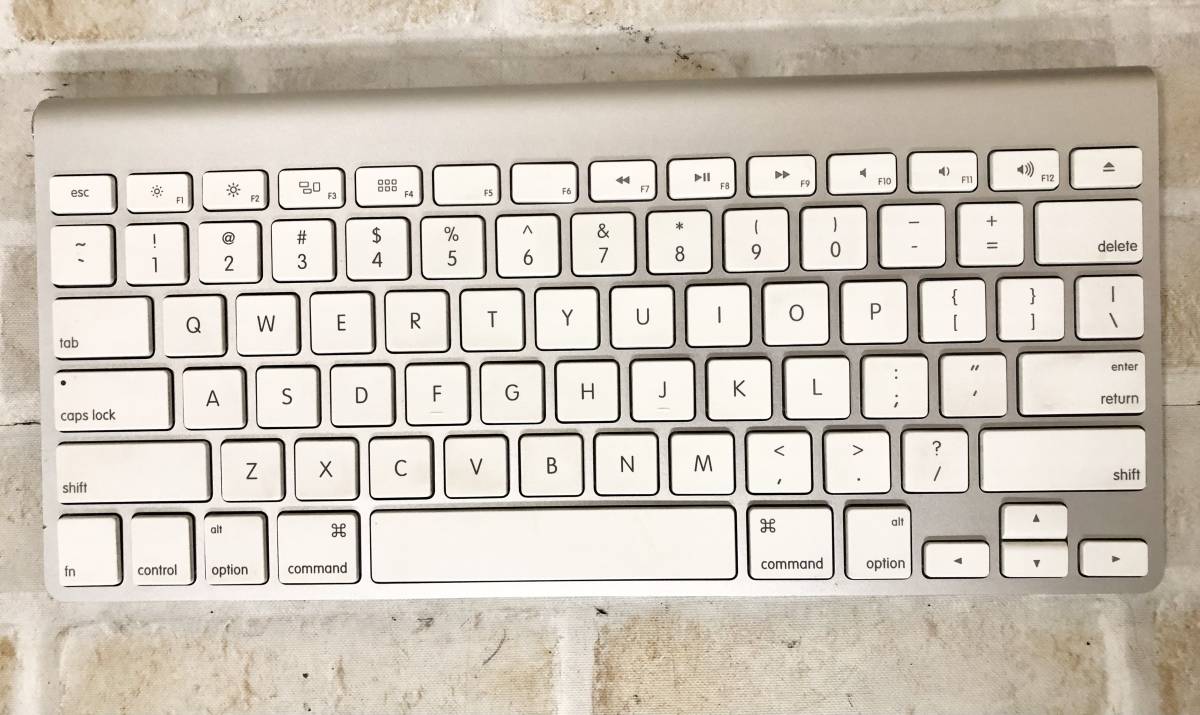 ヤフオク! -「apple keyboard a1314」(ワイヤレスキーボード