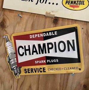 ミニエンボスメタルサイン [PLUG SERVICE] CHAMPION PLUG チャンピオンプラグ 看板 アメリカン雑貨 プラグ ガレージカスタム レーシング