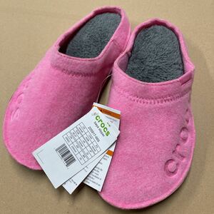 crocs バヤ スリッパ 205917-669 サイズ22 センチ 未使用 ピンク baya slpper ボア フリース ルームシューズ クロックス