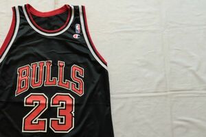 【古着GAME TOPSレア Champion CHICAGO BULLS ユニフォームタンクトップ黒#23】USA製チャンピオンNBAバスケシカゴブルズマイケルジョーダン