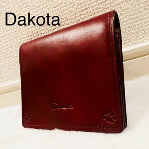 【美品】Dakota ダコタ 二つ折り財布 小銭入れ付き コンパクト ミニウォレット