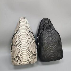  luck with money rise! python original leather body bag Biker . leather peeling made men's bag original leather diagonal .. outdoor tei Lee Youth total hand . diagonal .. one point thing 