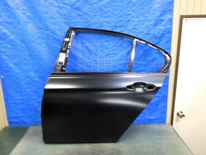 B241　BMW　3シリーズ　F30　左リアドア　41 00 9 628 761　未使用品　美品