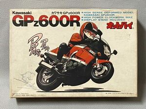 レア　珍品　プラモデル　オットバイ　◆カワサキ　GPｚ600R　チョロQタイプ　◆バンダイ　1985年製　MADE IN JAPAN 日本製　川崎重工業