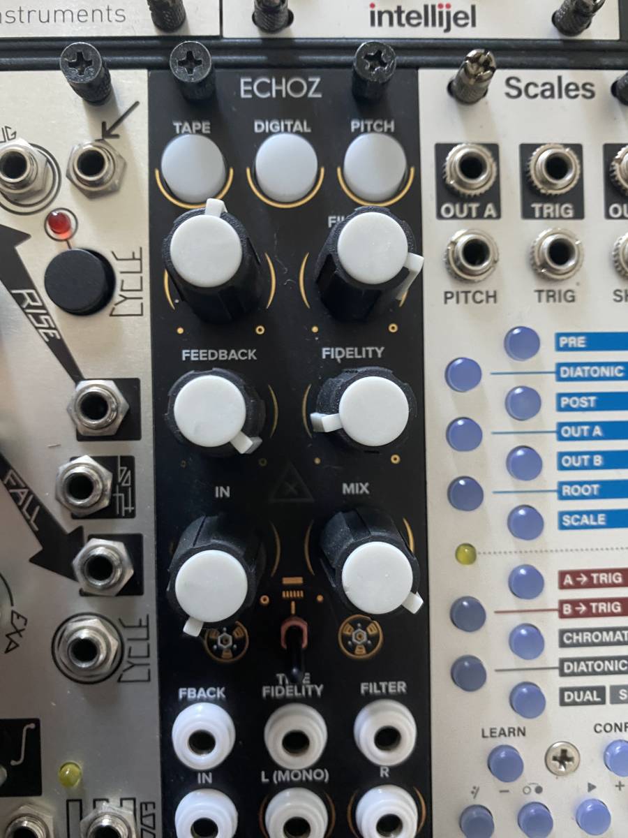 美品 Intellijel Designs Dixie II+ モジュラーシンセ ユーロラック