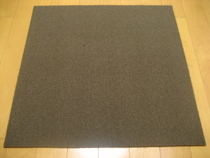 日本製タイルカーペット（２１枚）厚み約6.5mm（１２２５）・１枚２００円～