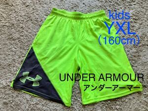 160㎝　アンダーアーマー ハーフパンツ 蛍光黄緑YXL UNDER ARMOUR