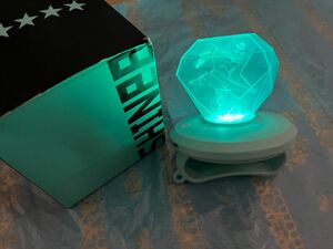 SHINee WORLD ペンライト おしゃぶりペンライト　シャイニー　韓国アイドル　期間限定　アリーナツアー from NOW