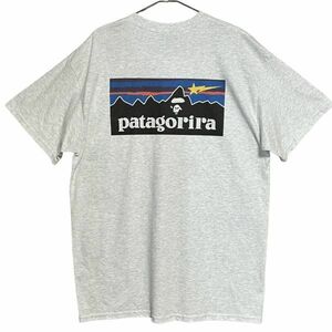 ★バックプリント patagoriraパロディシャツ★GILDAN URTRA COTTON 霜降りグレー L クリーニング プレス済み ネコポス発送 USED sn139