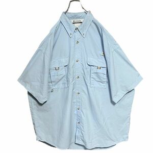 ★アウトドア★Columbia 半袖シャツ XL 水色 PFG ベンチレーション 刻印ボタン ピスネーム フィッシング 古着 洗濯 プレス済み 0895