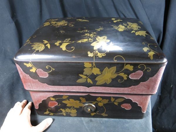 A 蓮弁蒔絵灯火器 江戸時代 漆器 塗りもの 珍品 化粧道具 -
