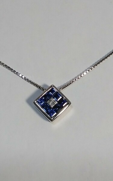 Ptサファイアダイヤペンダントネックレス！S0.85ct.D0.10ct.。