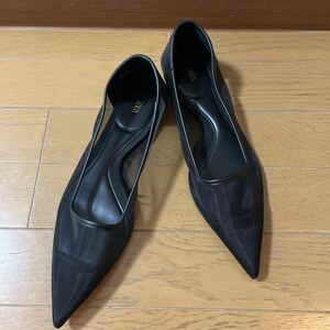 ZARA☆ザラ 黒 シアー ポインテッド フラットパンプス38 24.5㎝位 1度使用 美品