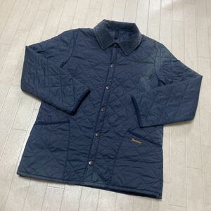 3637☆ Barbour バブアー トップス アウター コート キルティングジャケット イギリス製 XS メンズ ネイビー