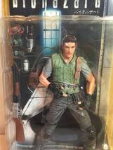 NECA バイオハザード クリス レッドフィールド フィギュア_画像2