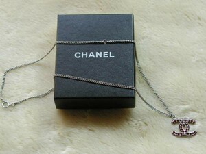 ☆送料無料☆CHANEL シャネル　赤・大小ラインストーンCOCO　2WAYネックレス（USED)