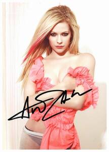 avuliru*la vi -n with autograph photograph Avril Lavigne /Hello Kitty /Give You What You Like /Fly