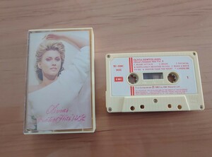*oli Via * new ton * John * Olivia's Greatest Hits Vol. 2 * cassette tape * secondhand goods 