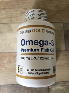 《送料無料》オメガ3 premium Fish Oil 100粒（CGN オメガ3 プレミアム フィッシュオイル EPA DHA ）