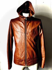 美品 UNITED ARROWS ユナイテッドアローズ購入 lucalyptus leathers （山羊革）ゴートスキンラムレザー パーカーライダース ジャケット L