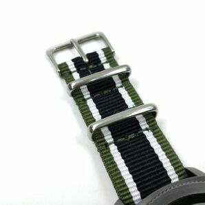 ナイロン製ミリタリーストラップ 布ベルト natoタイプ 腕時計 グリーンXブラック ストライプ 20mmの画像6