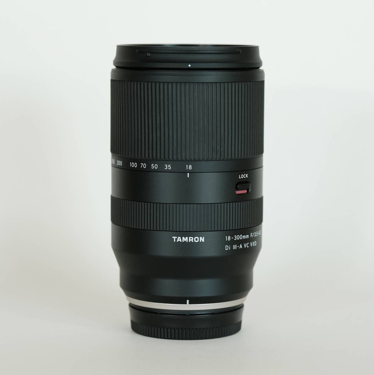 ヤフオク! -「タムロン 18-300mm」の落札相場・落札価格