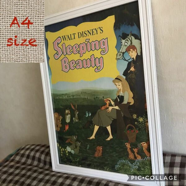 ウォルト・ディズニー ヴィンテージポスター 雑貨 絵 アート額付き　眠れる森の美女
