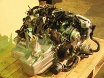 6896　ダイハツ ハイゼット　S331V　KF-VE4　エンジン本体　13194ｋｍ (N2-2)_画像2