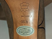 レディースパンプス　日本サイズ23.5cm　イタリアパンカルディ社の商品ライセンスを日本で製造したもの　ダークブラウン色柄模様あり_画像3