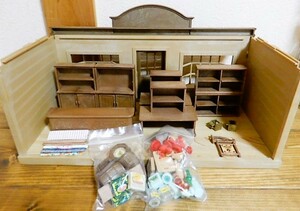 即決　シルバニア　森の雑貨屋さん　欠品あり　シルバニアファミリー