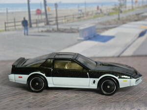 即決☆☆ルース　ナイトライダー　K.I.T.T. KNIGHT RIDER メタルシャーシ　リアルライダー ホットウィール Hot Wheels　