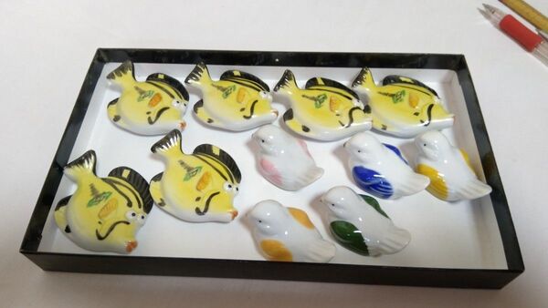 陶器 箸置き、アヒル5個、魚6個。