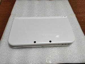 * rare NEW Nintendo 3DS LL pearl white under screen IPS body only NINTENDO white NEW Nintendo 3DS IPS*