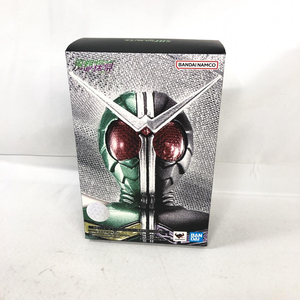 【中古】開封)S.H.Figuarts(真骨彫製法) 仮面ライダーW サイクロンジョーカー 風都探偵アニメ化記念[240091331399]