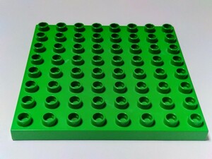 レゴデュプロ 8×8ポッチ 薄緑　ベースプレート パーツ