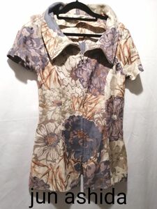 jun ashida ジュンアシダ 半袖ジップトップス ベージュ 花柄　7 美品